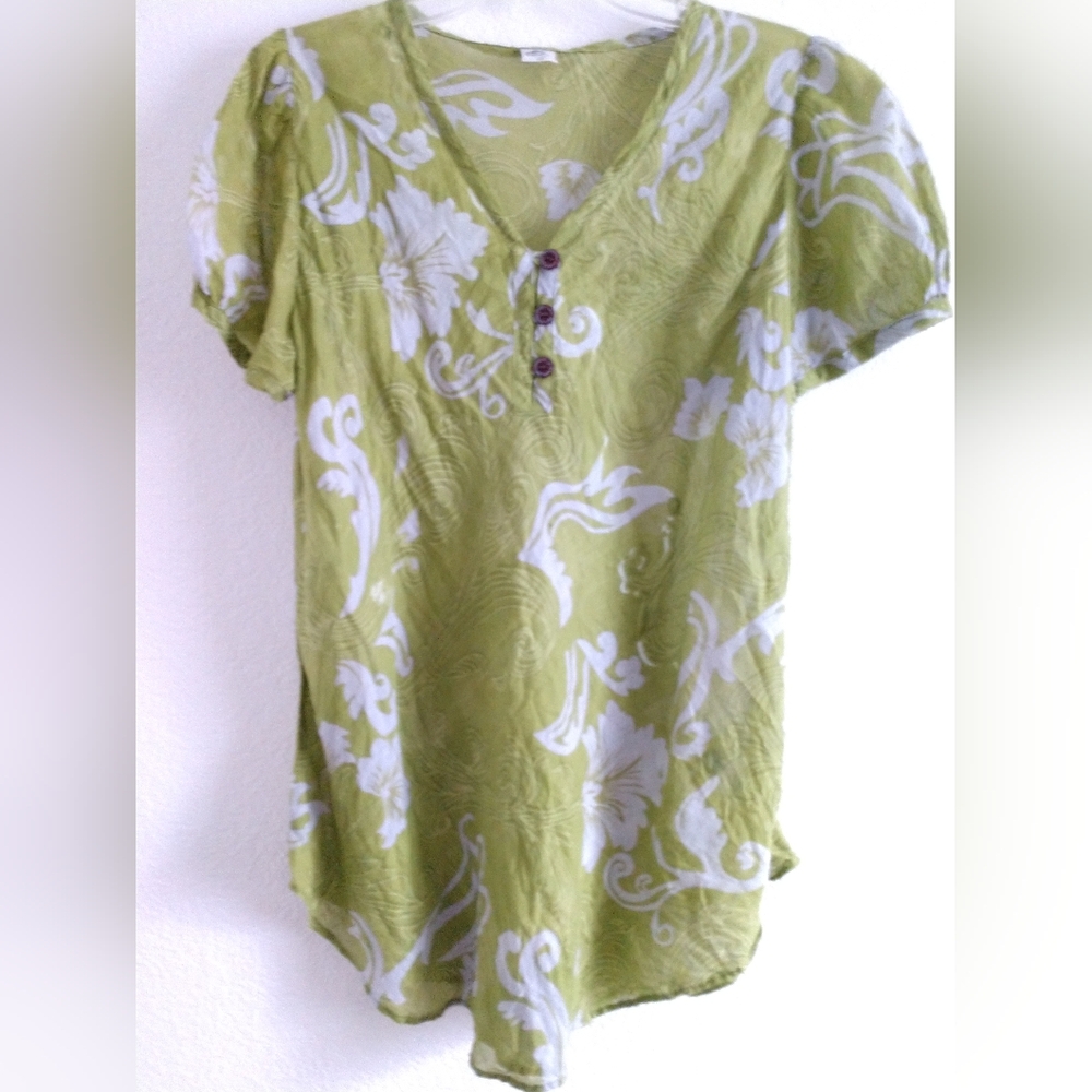 Krasuy Designs Lightweight Summer Top Green White Floral Beach Boho Medium